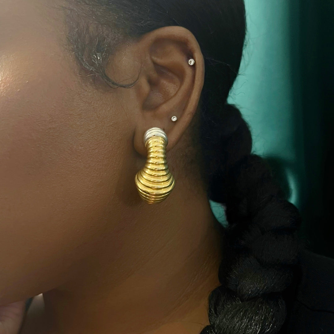 ピアス [BLACKMUSE] Unique gold hoops Earrings PLY404.jpg?v=1718043351&width=1024